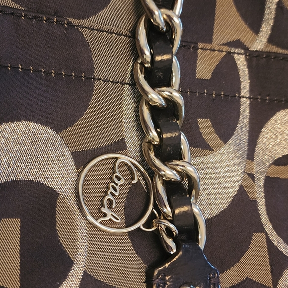 COACH Handbag - Picture 9 of 10